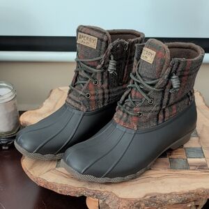 Sperry Women's Plaid Duck Boots - Black and Brown